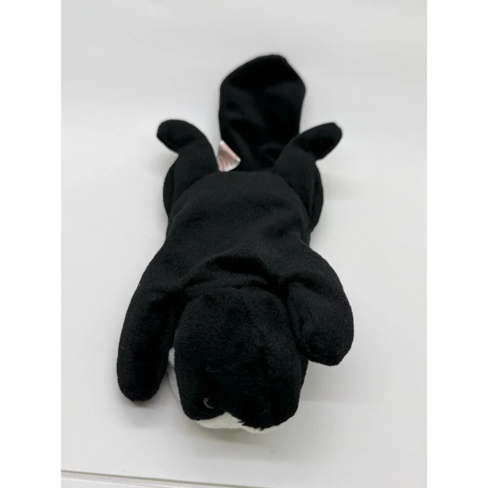Ty Beanie Baby Stinky Skunk 4017 Plush Retired 1995 DOB No Tags Vintage